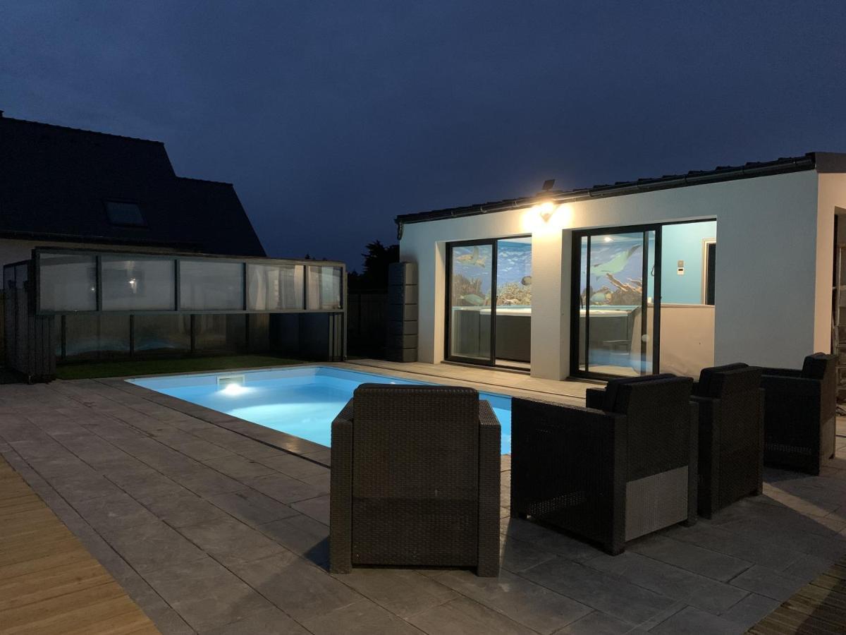 Maison 10 Pers En Bord De Mer Avec Piscine Chauffee Toute L'Annee, Spa Et Hamman Surzur Exteriör bild